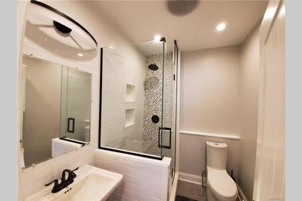 Luxury Private Home In The Heart Of ניאגרה פולס מראה חיצוני תמונה